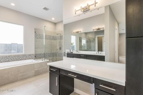 2912 S Sandstone Ct, Gilbert, AZ 85295 photo 16