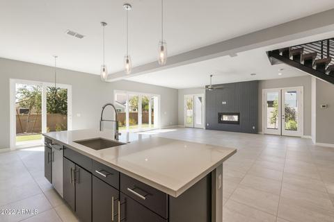 2912 S Sandstone Ct, Gilbert, AZ 85295 photo 9