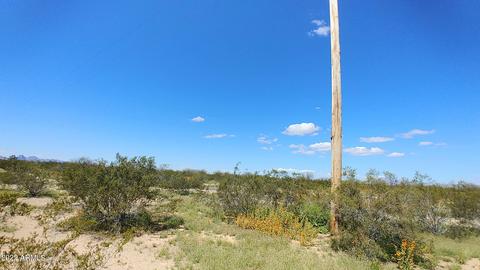 510 W Nn W Tonto St #6, Tonopah, AZ 85354