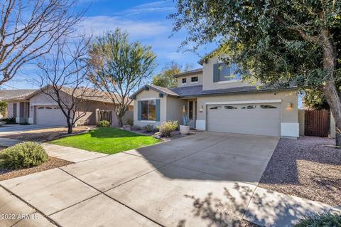 4209 E Seasons Cir, Gilbert, AZ 85297 photo 3