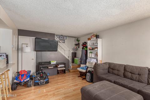 5237 N 42nd Dr, Phoenix, AZ 85019 photo 4