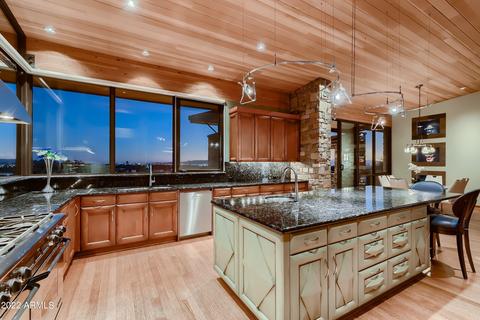 5202 N Cliffside Dr, Phoenix, AZ 85018 photo 9