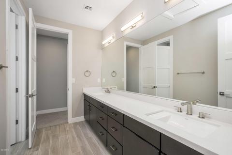 2901 S Sandstone Ct, Gilbert, AZ 85295 photo 23