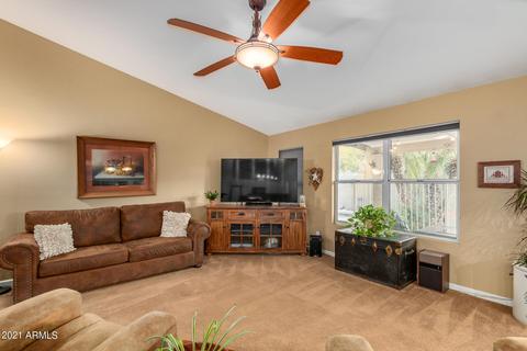 319 E Betsy Ln, Gilbert, AZ 85296 photo 14