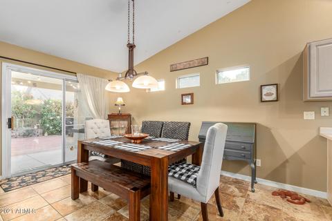 319 E Betsy Ln, Gilbert, AZ 85296 photo 15