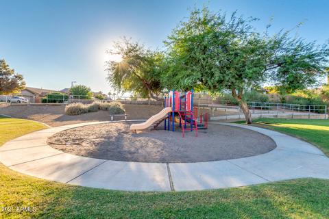 319 E Betsy Ln, Gilbert, AZ 85296 photo 52