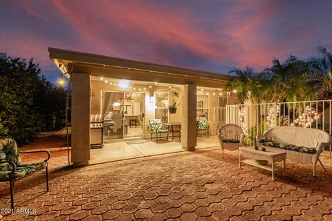 319 E Betsy Ln, Gilbert, AZ 85296 photo 3
