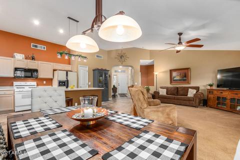 319 E Betsy Ln, Gilbert, AZ 85296 photo 16