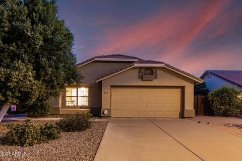 319 E Betsy Ln, Gilbert, AZ 85296 photo 1