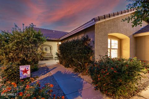 319 E Betsy Ln, Gilbert, AZ 85296 photo 6
