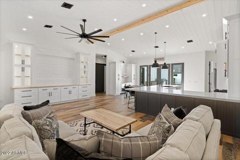 3229 E Sells Dr, Phoenix, AZ 85018 photo 4