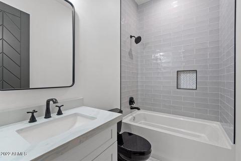 3229 E Sells Dr, Phoenix, AZ 85018 photo 31