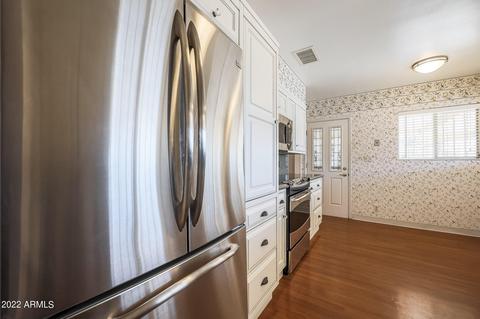 1602 W Lawrence Rd, Phoenix, AZ 85015 photo 7
