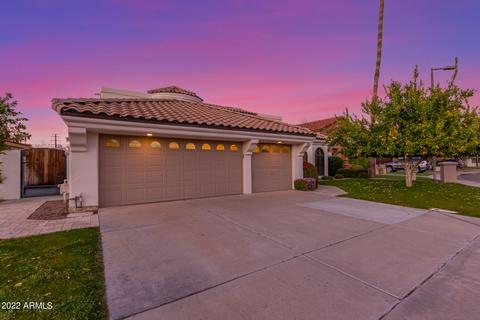 2044 E Catamaran Dr, Gilbert, AZ 85234 photo 3