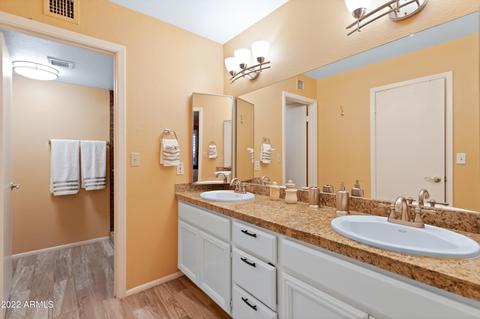 1302 E Canterbury Dr, Phoenix, AZ 85022 photo 33
