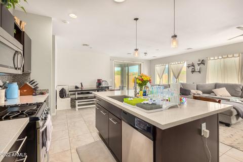 7181 S Legend Ct, Gilbert, AZ 85298 photo 3
