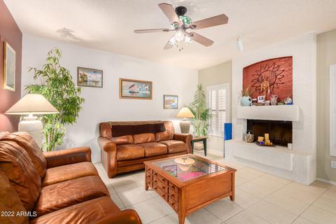 2242 E Huron Ct, Gilbert, AZ 85234 photo 9