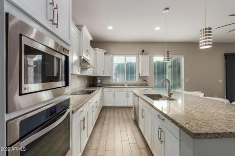 1041 E Buffalo St, Gilbert, AZ 85295 photo 13