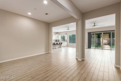 1041 E Buffalo St, Gilbert, AZ 85295 photo 6