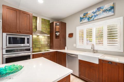 2712 E Beautiful Ln, Phoenix, AZ 85042 photo 13