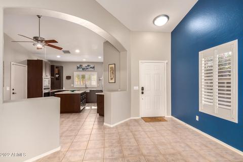 2712 E Beautiful Ln, Phoenix, AZ 85042 photo 7