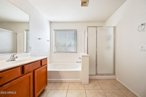 1527 E Nightingale Ln, Gilbert, AZ 85298 photo 24
