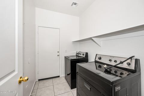 1527 E Nightingale Ln, Gilbert, AZ 85298 photo 16