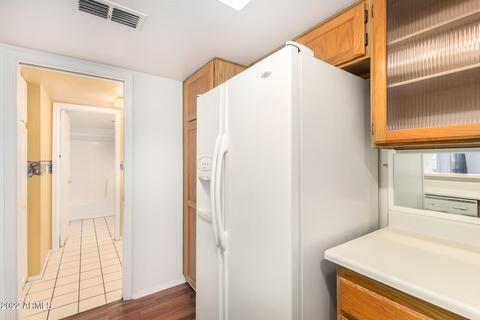 33 E Waltann Ln, Phoenix, AZ 85022 photo 10