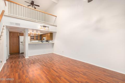 33 E Waltann Ln, Phoenix, AZ 85022 photo 4