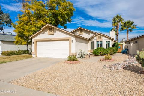 3126 E Topeka Dr, Phoenix, AZ 85050 photo 2