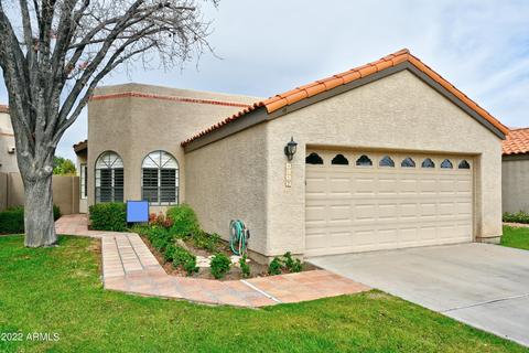 4052 E Paradise Dr, Phoenix, AZ 85028 photo 1