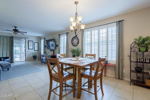 3055 E Palmdale Ln, Gilbert, AZ 85298 photo 5