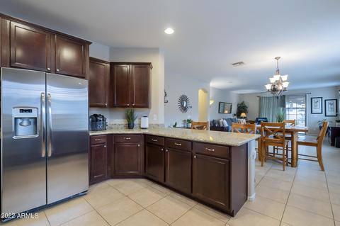 3055 E Palmdale Ln, Gilbert, AZ 85298 photo 11