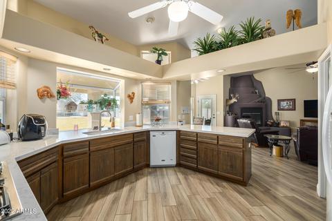 461 E Commerce Ave, Gilbert, AZ 85234 photo 12