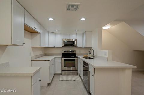 1820 E Morten Ave #104, Phoenix, AZ 85020 photo 11