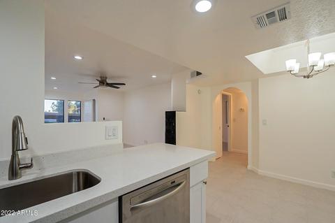 1820 E Morten Ave #104, Phoenix, AZ 85020 photo 14