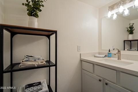 1820 E Morten Ave #104, Phoenix, AZ 85020 photo 22