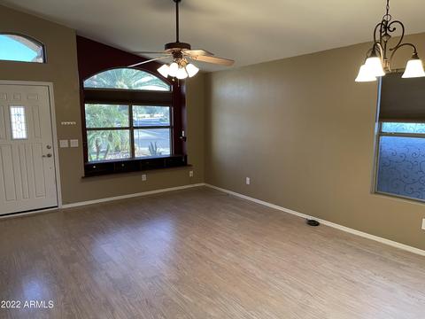 1058 E Gail Dr, Gilbert, AZ 85296 photo 4