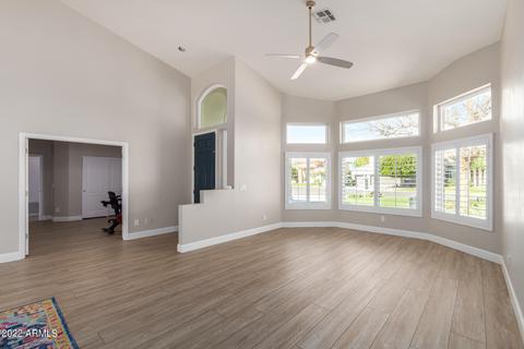 1841 E Willow Tree Ct, Gilbert, AZ 85234 photo 8