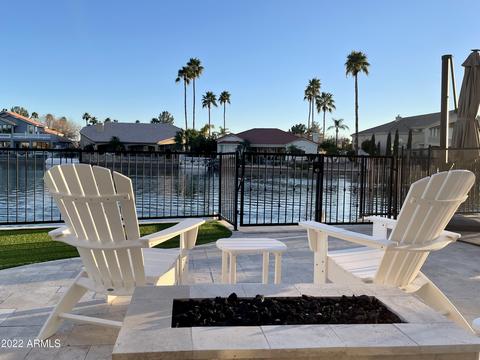 1841 E Willow Tree Ct, Gilbert, AZ 85234 photo 3