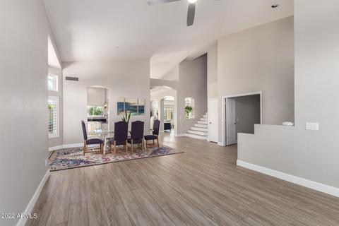 1841 E Willow Tree Ct, Gilbert, AZ 85234 photo 9