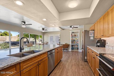 1128 E Wescott Dr, Phoenix, AZ 85024 photo 5