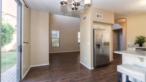 206 E Redwood Ln, Phoenix, AZ 85048 photo 10