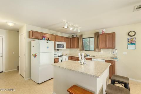 2314 E 28th Ave, Apache Junction, AZ 85119 photo 2