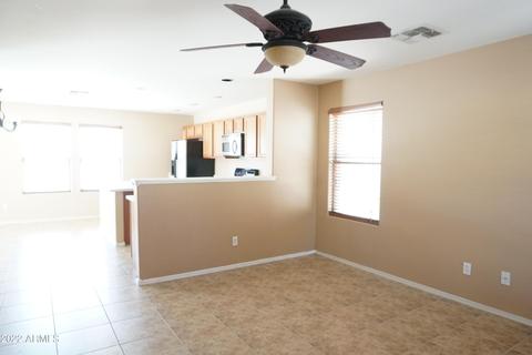 1153 E Hampton Ln, Gilbert, AZ 85295 photo 4