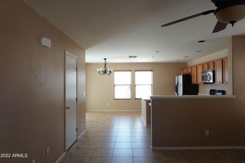 1153 E Hampton Ln, Gilbert, AZ 85295 photo 3