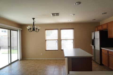 1153 E Hampton Ln, Gilbert, AZ 85295 photo 5