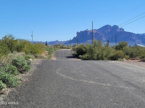 355 W Frontier St, Apache Junction, AZ 85120 photo 3