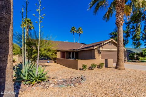2730 E Larkspur Dr, Phoenix, AZ 85032 photo 2