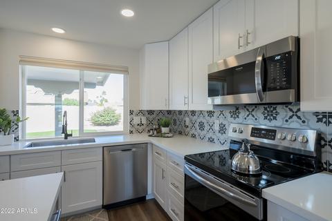 4624 E Walatowa St, Phoenix, AZ 85044 photo 7